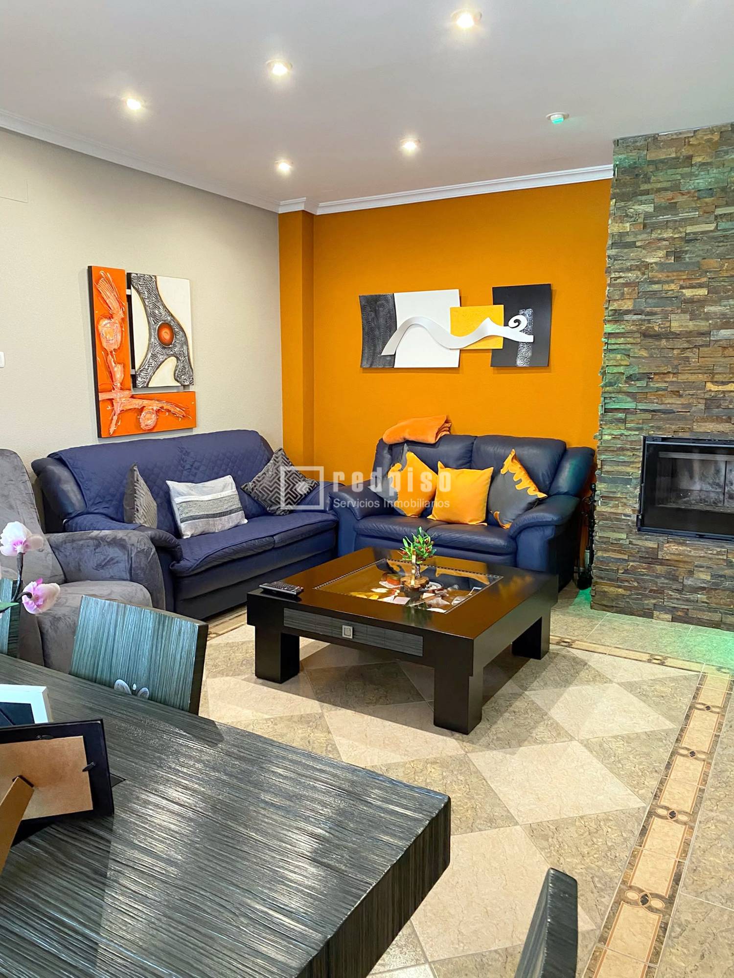 Casa en venta en  Argés, Toledo  2/24