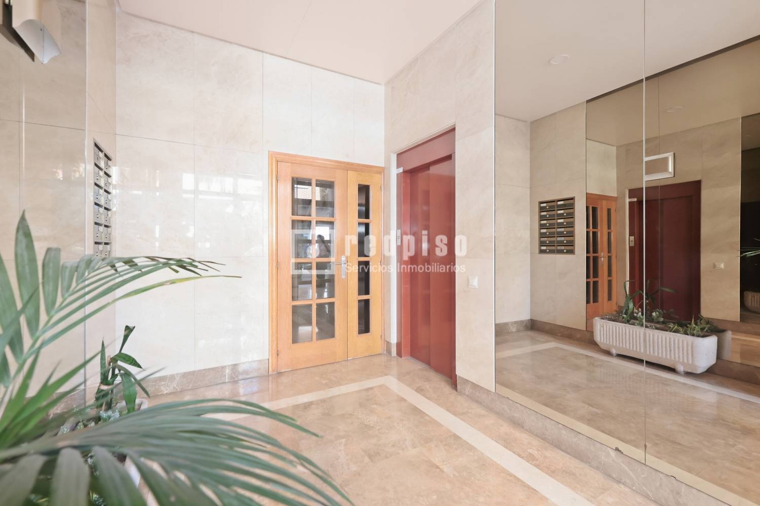 Piso en venta en El Llano Del Real, Valencia 25/27