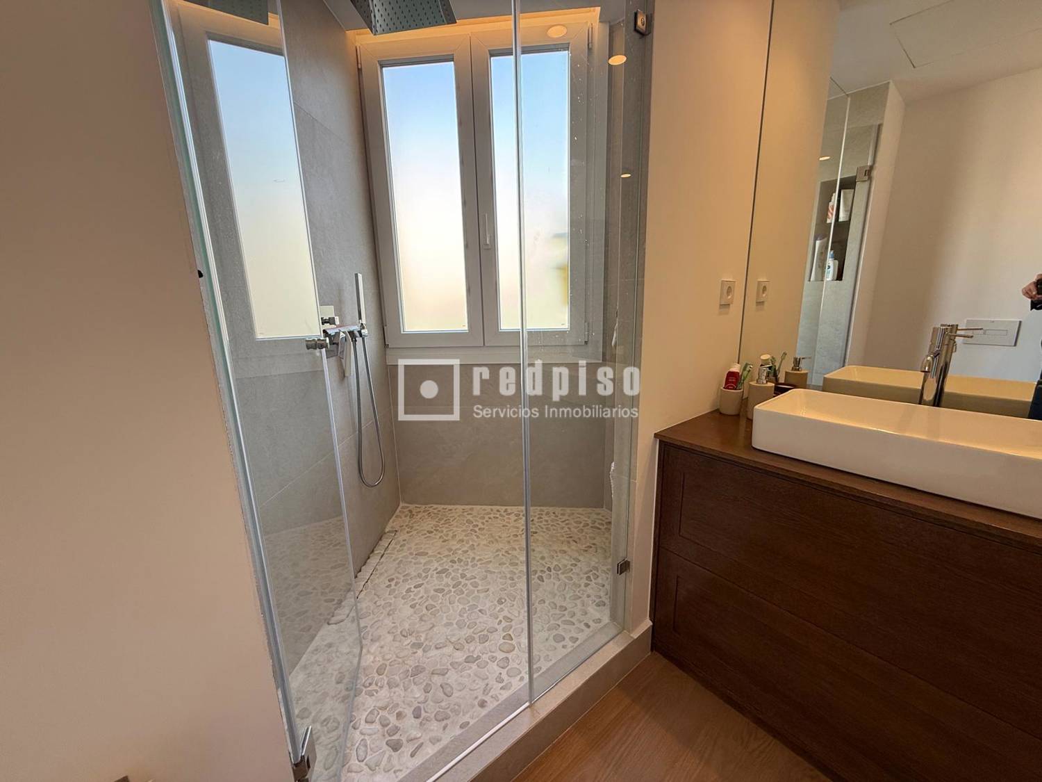 Piso en venta en calle De Prádena Del Rincón, Madrid, Madrid 18/26