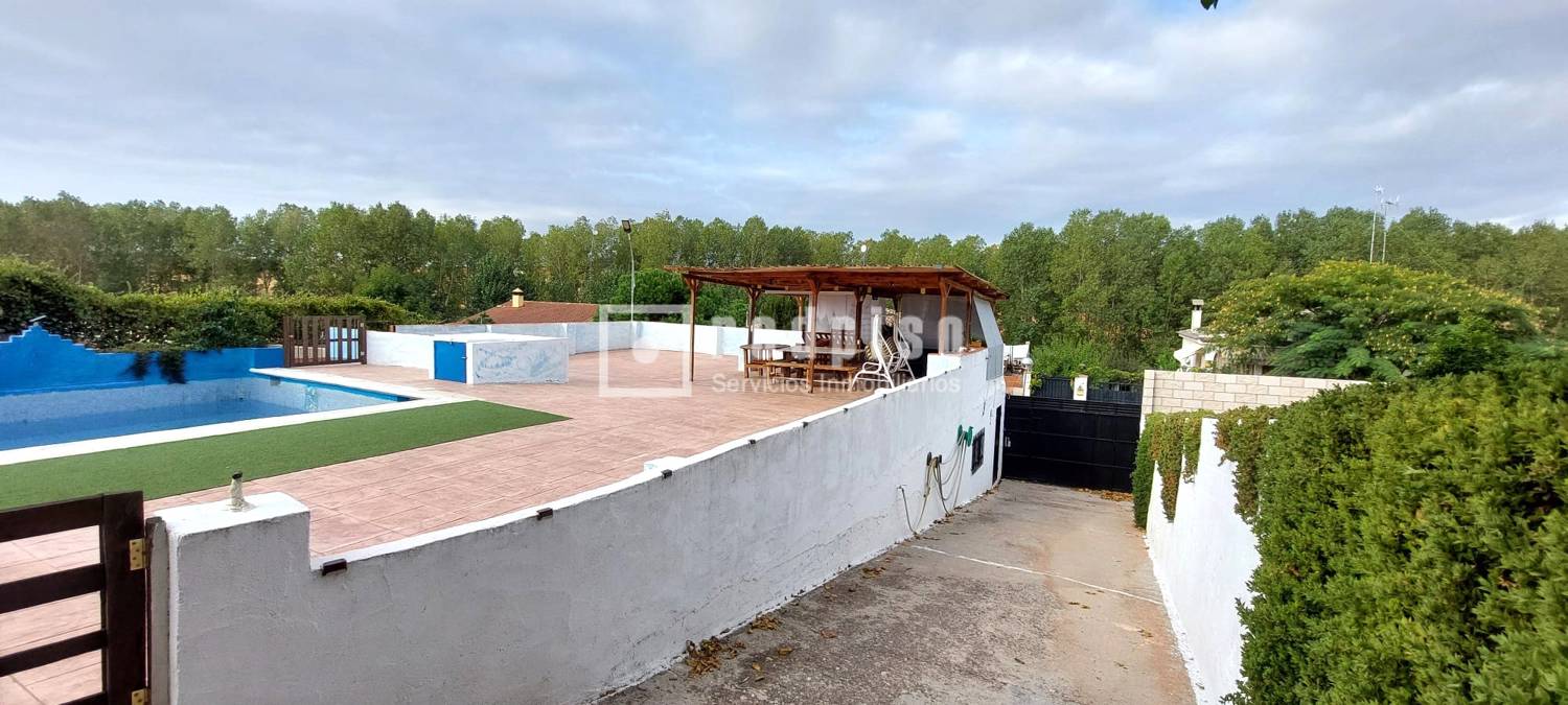 Casa en venta en  Kiem, Toledo  11/41