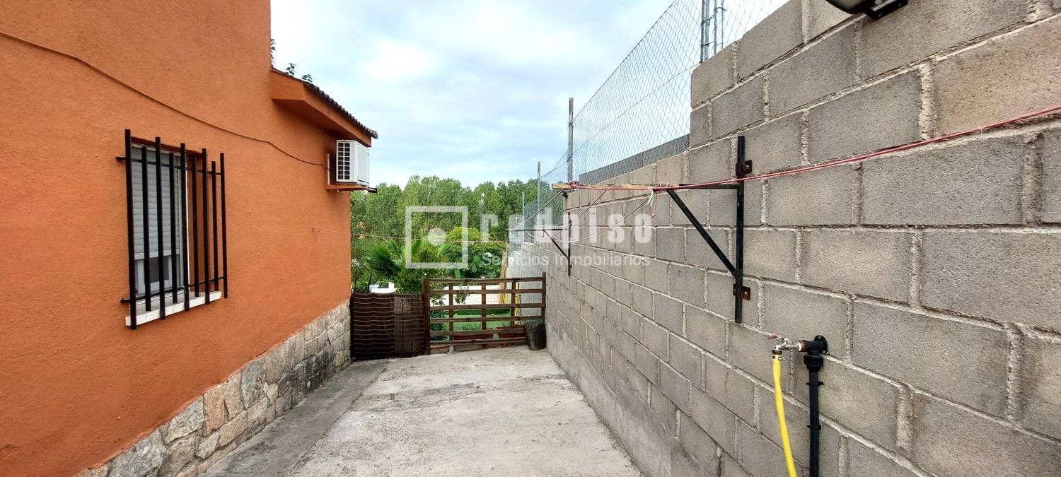 Casa en venta en  Kiem, Toledo  35/41