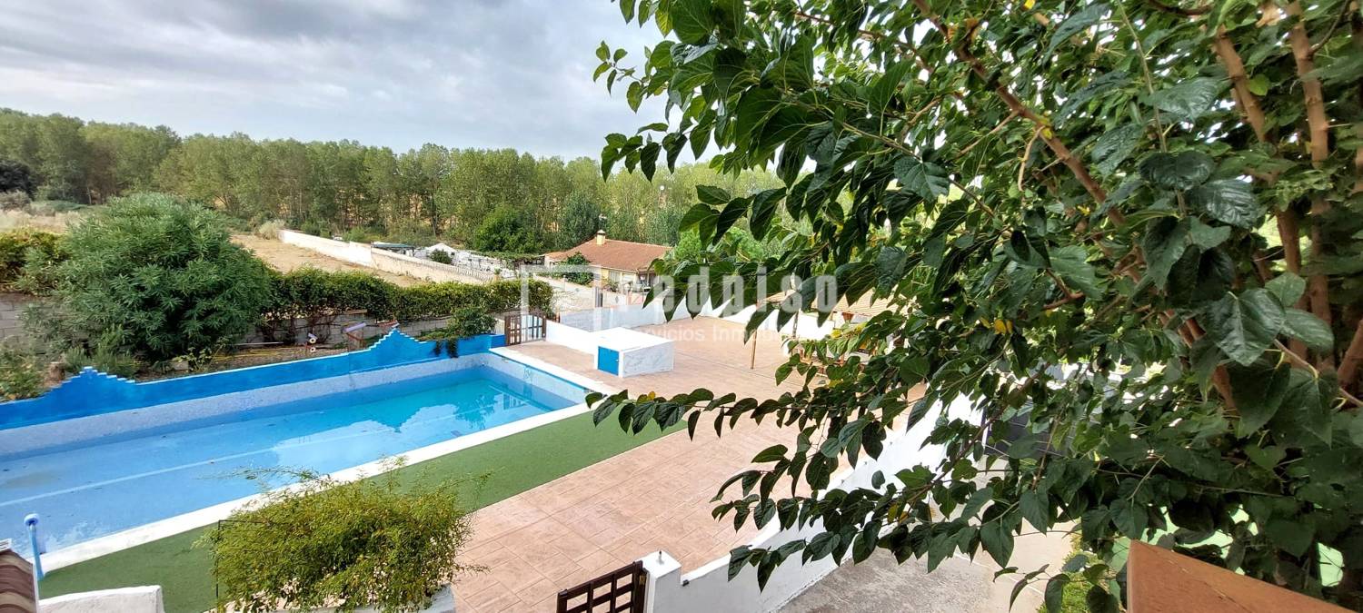 Casa en venta en  Kiem, Toledo  8/41