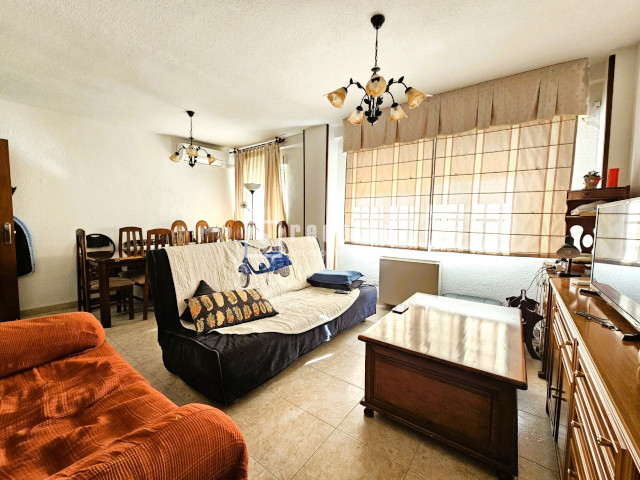 Piso en venta en  Parla, Madrid  1/1