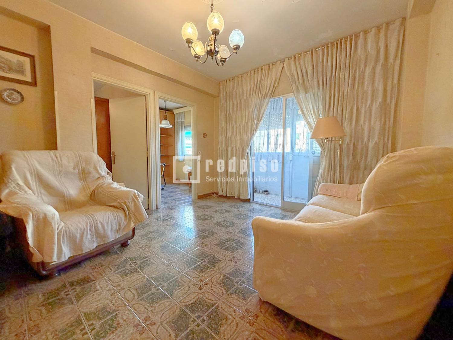 Piso en venta en  calle de Torrelaguna, Ciudad Lineal, Madrid  1/1