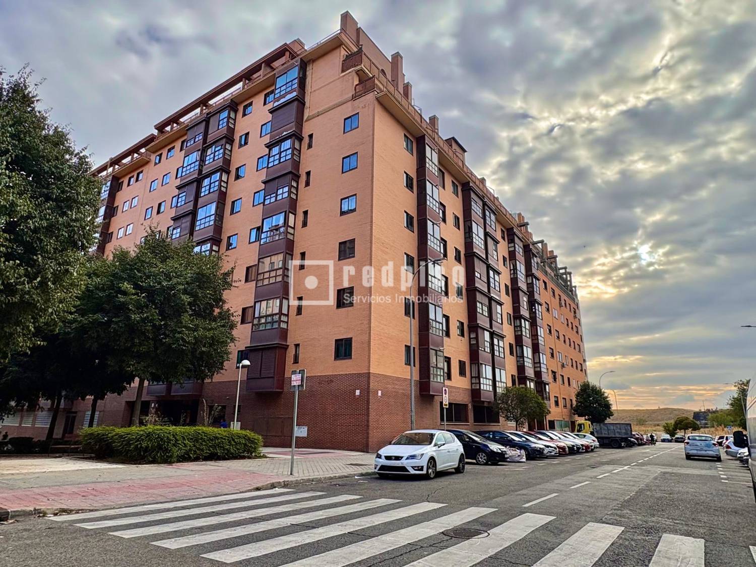 Piso en venta en  calle de la Maquinilla, Vallecas, Madrid  1/1