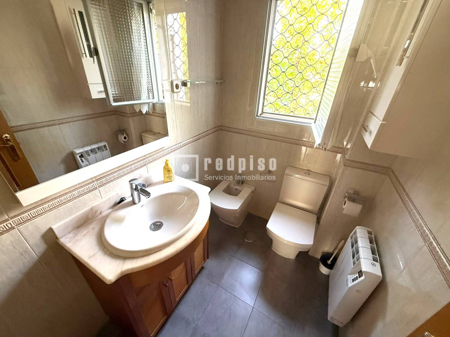 Piso en venta en calle Del Pinar Del Rey, Hortaleza, Madrid 13/18