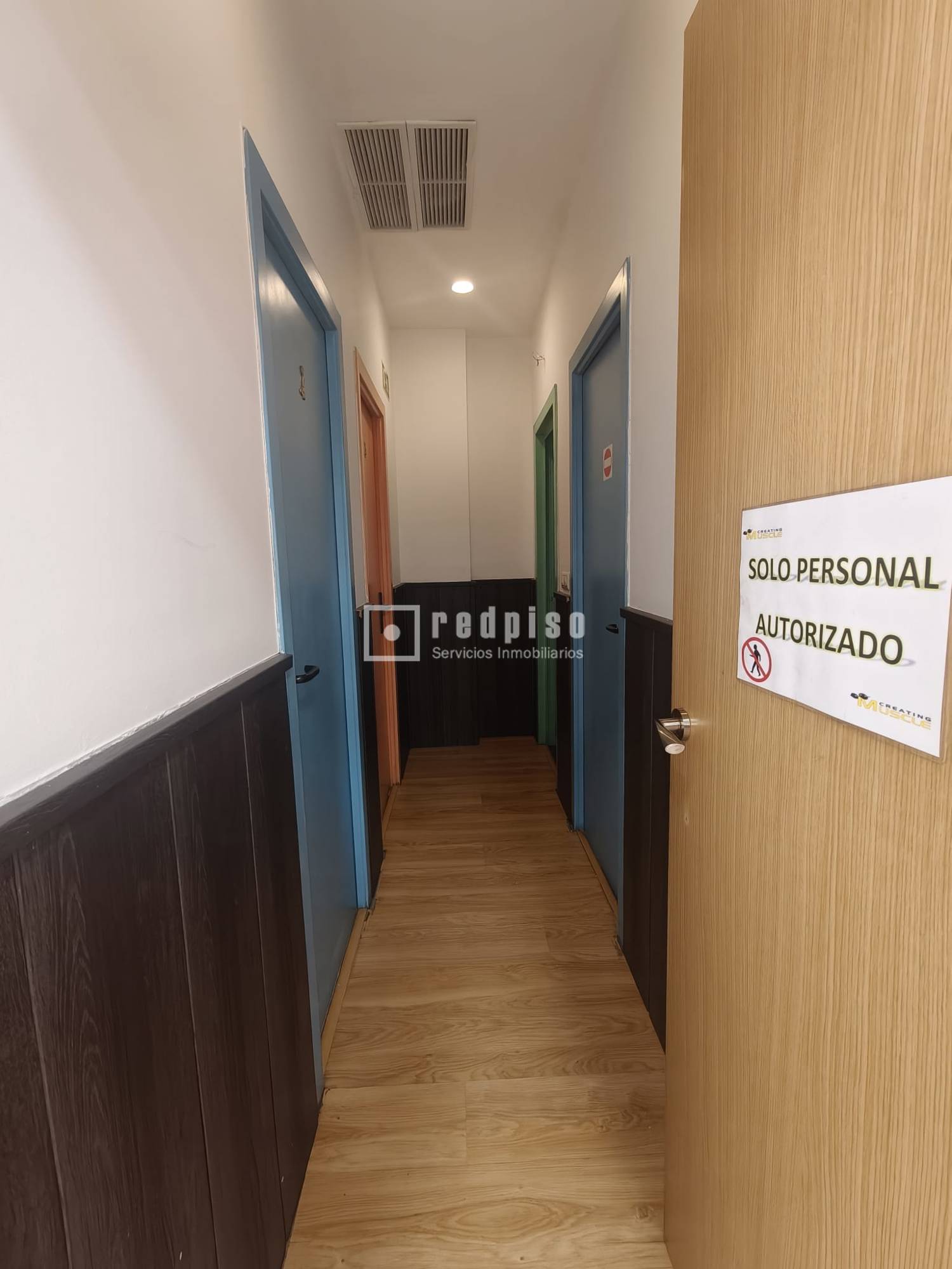 Local en venta en Alcorcón, Madrid 5/9