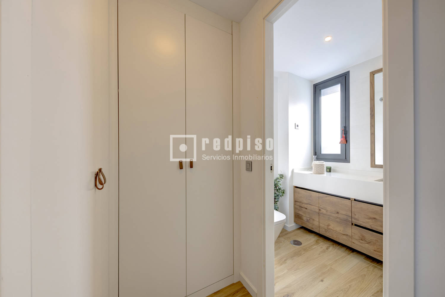 Piso en venta en  Las Rozas de Madrid, Madrid  16/28
