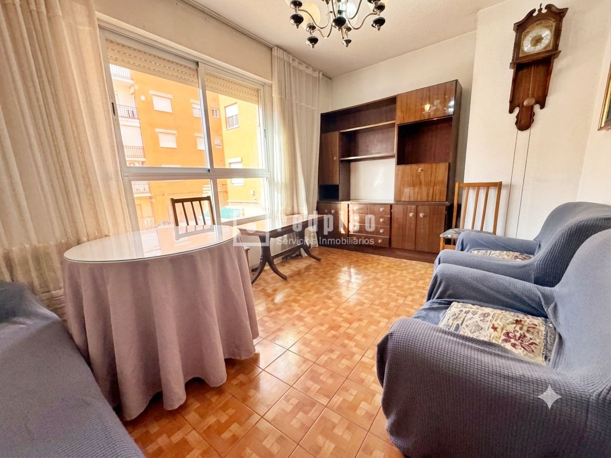 Piso en venta en  Guadalajara  3/20