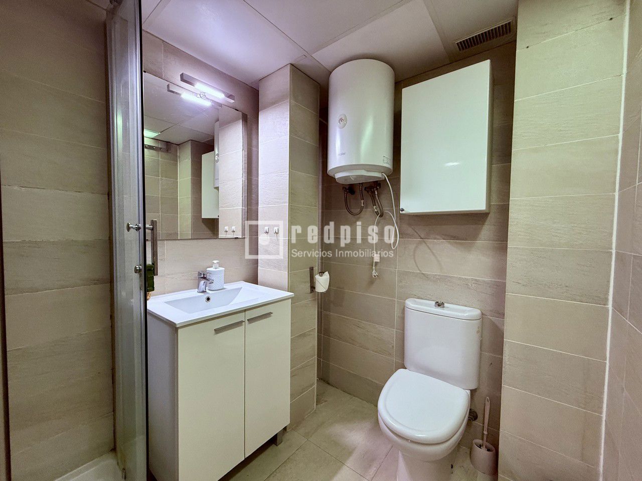 Piso en alquiler en Extramurs, Valencia 14/18