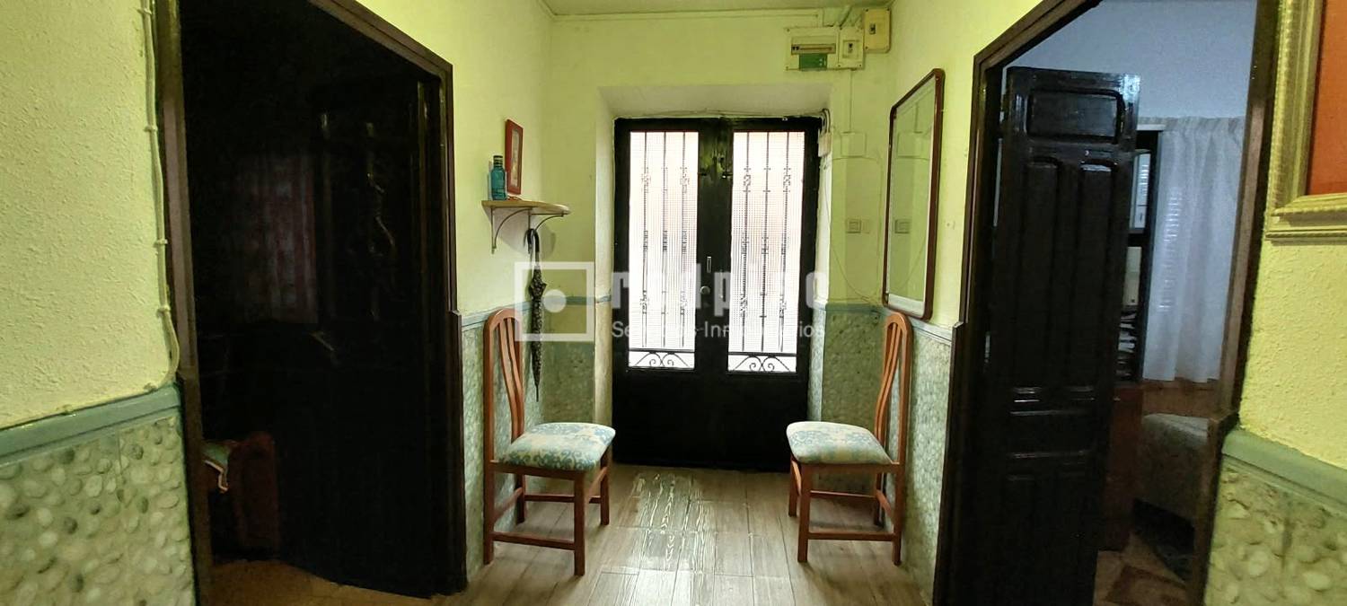Casa en venta en  Los Navalucillos, Toledo  2/34
