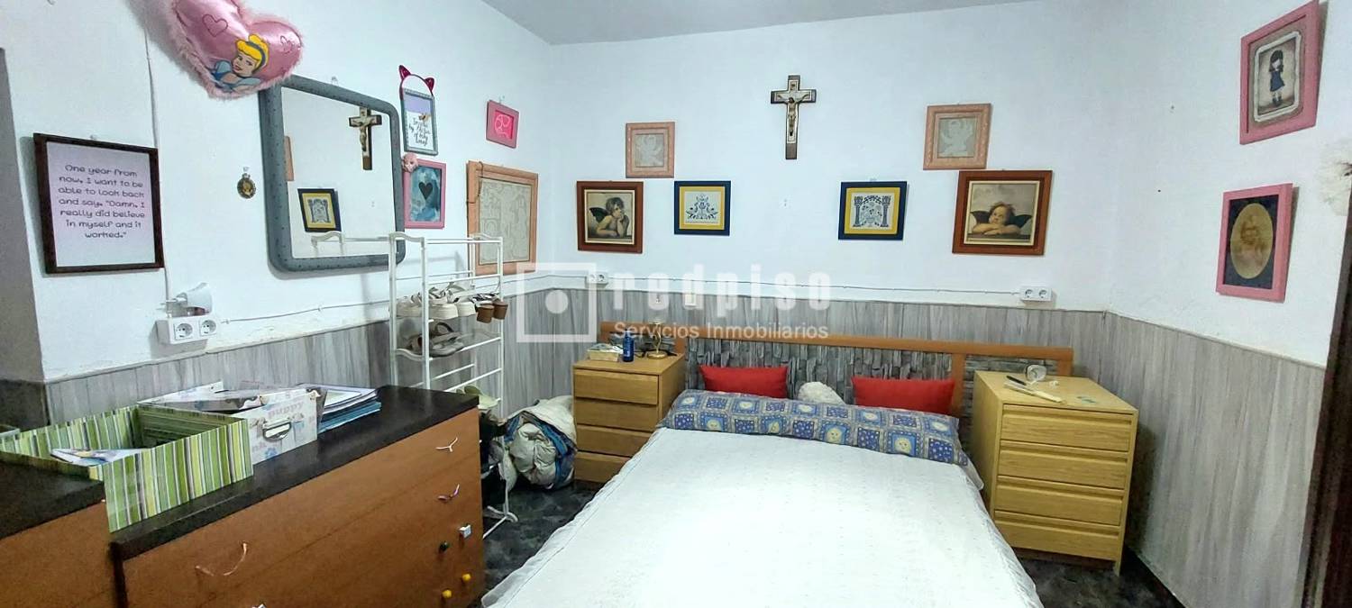 Casa en venta en  Los Navalucillos, Toledo  10/34