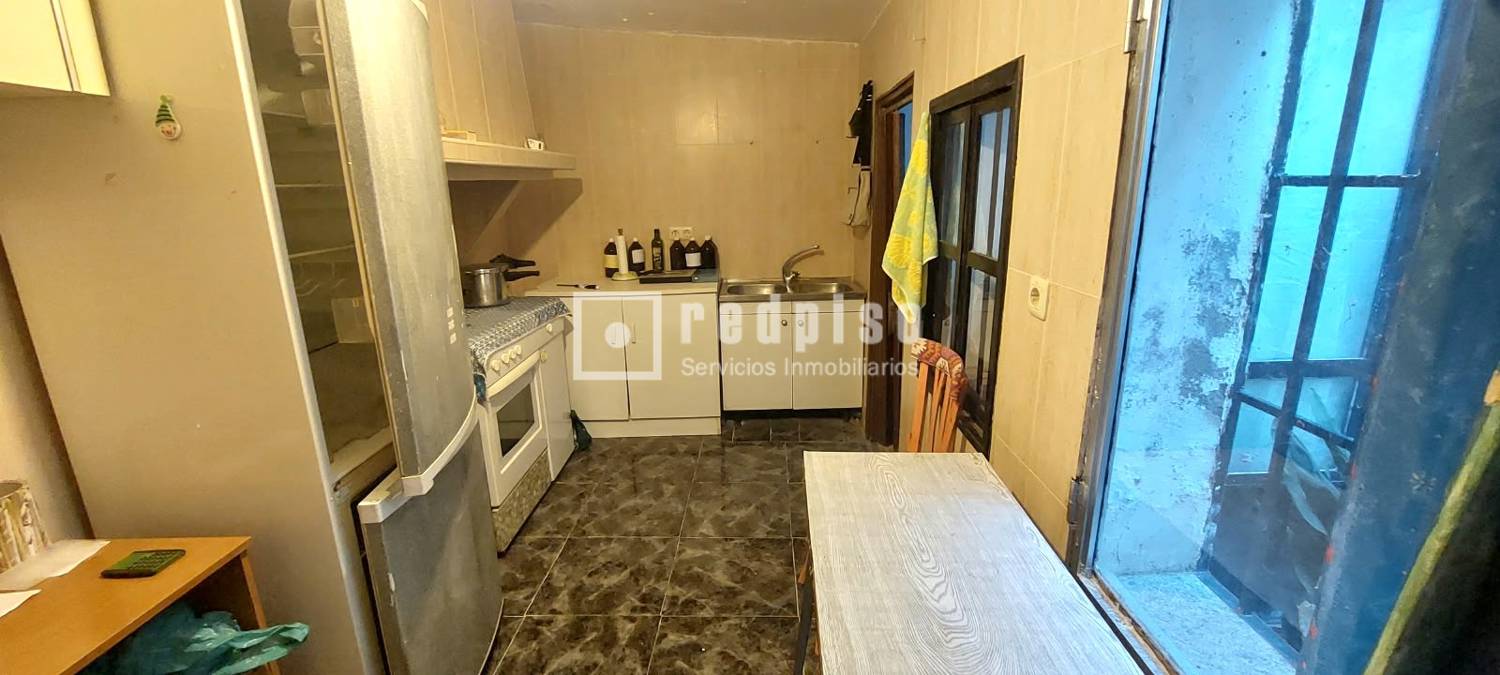Casa en venta en  Los Navalucillos, Toledo  12/34