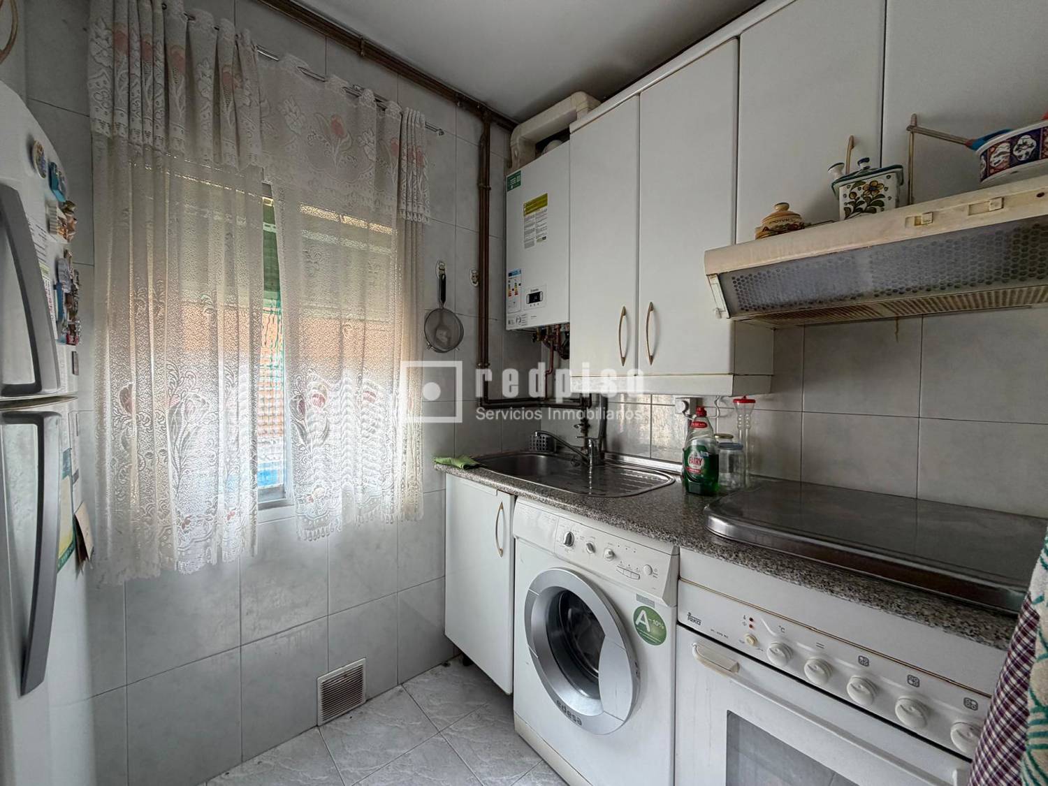 Piso en venta en calle De Albares De La Ribera, Madrid, Madrid 5/15