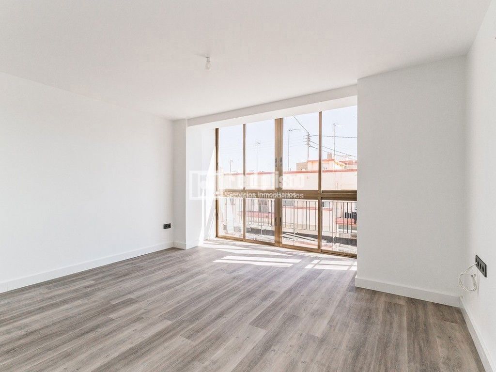 Piso en venta  Massamagrell, Valencia  2/28