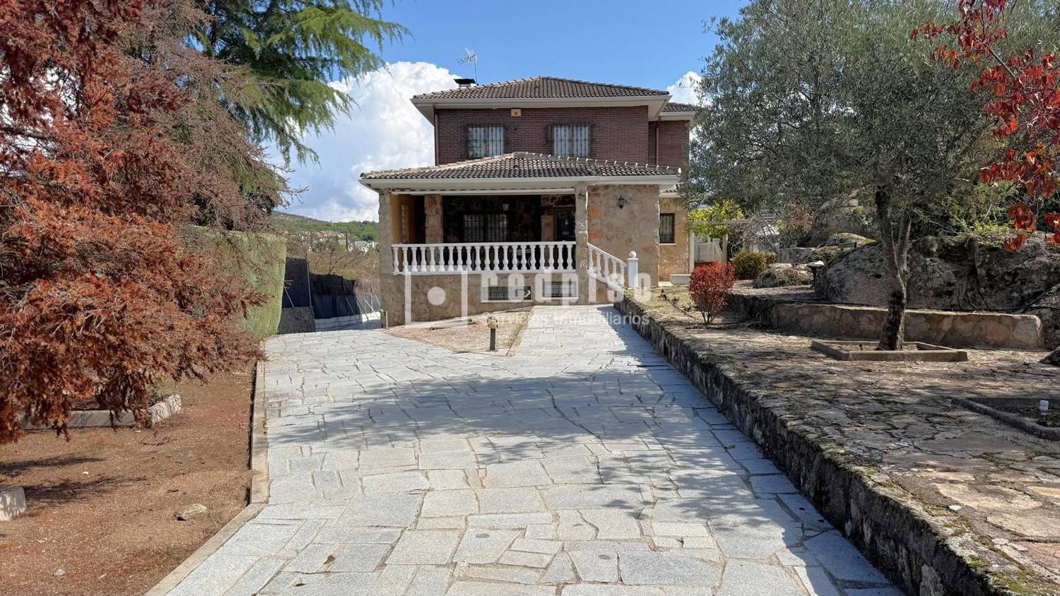 Casa en venta en  Galapagar, Madrid  1/30