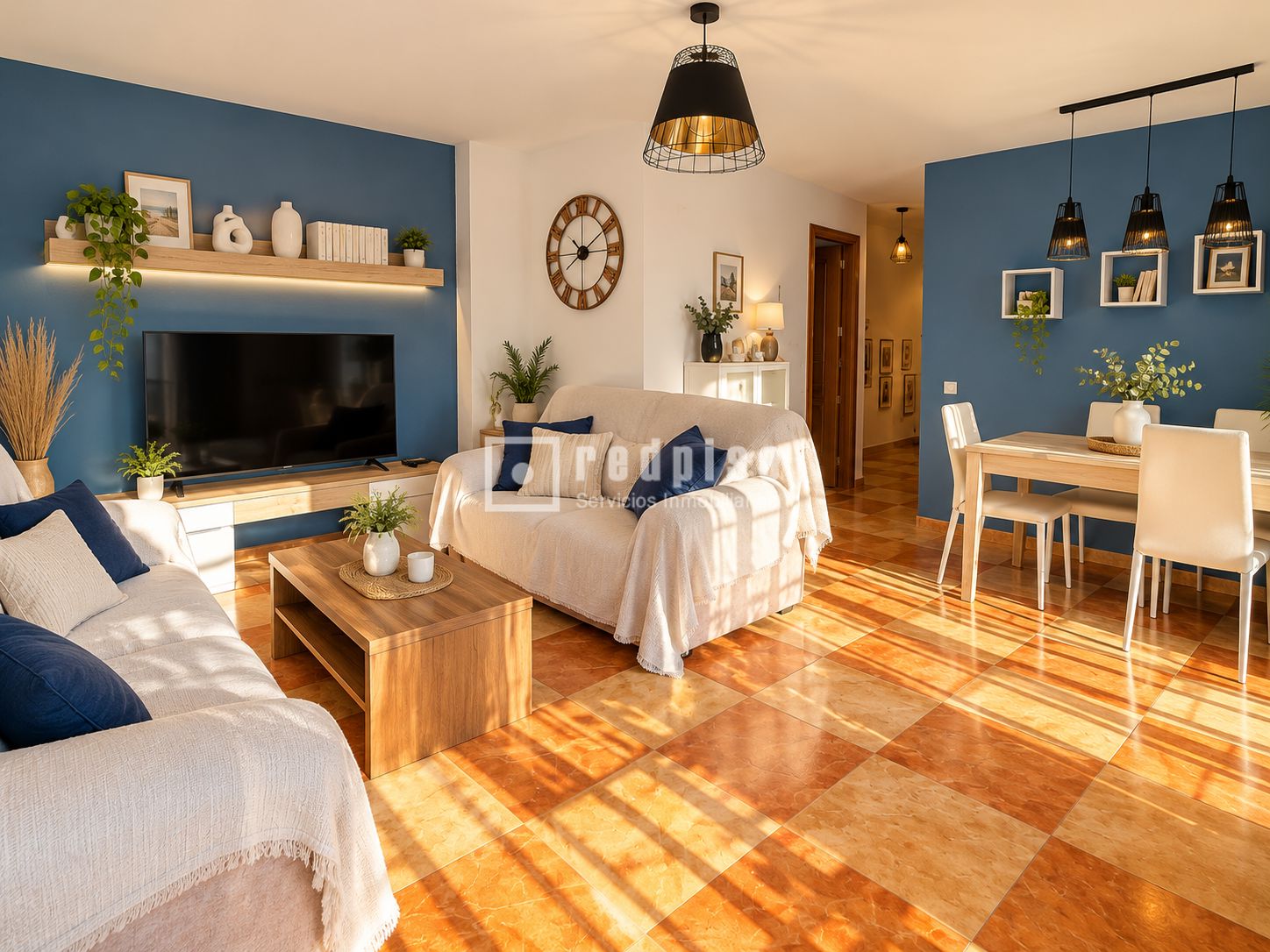 Casa en venta en  Málaga  2/28