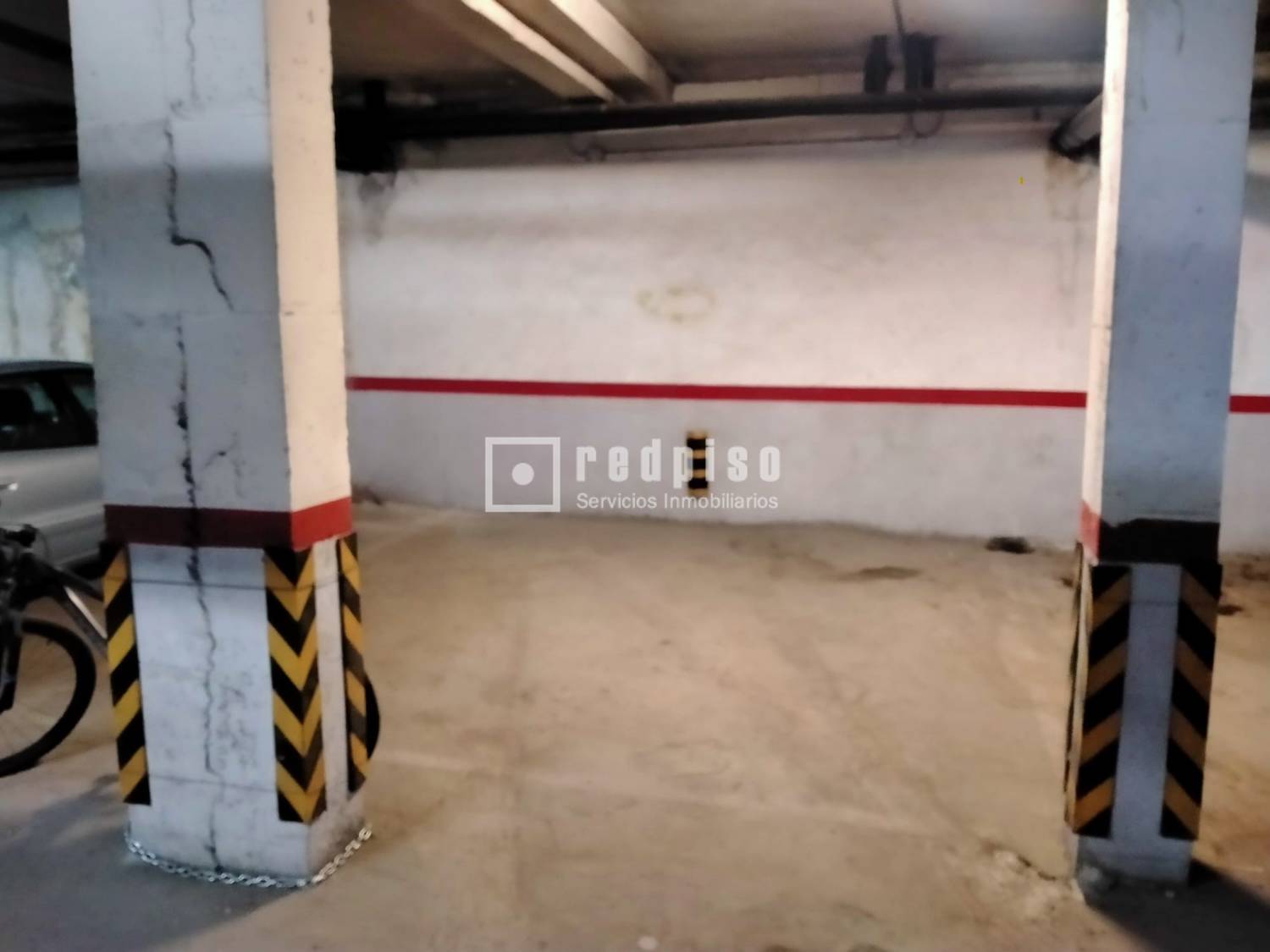 Garaje en venta en  avenida de los Reyes Católicos, Getafe, Madrid  3/4