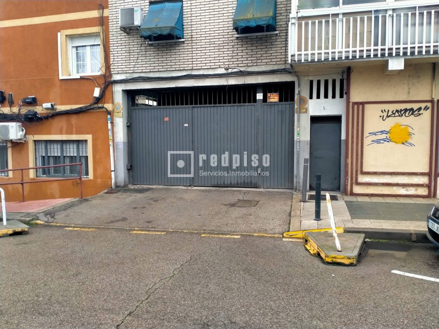 Garaje en venta en  avenida de los Reyes Católicos, Getafe, Madrid  1/4
