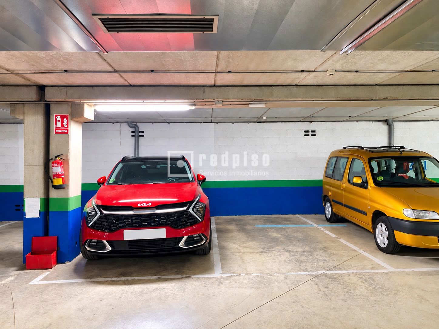 Garaje en venta en  avenida de los Reyes Católicos, Getafe, Madrid  1/8