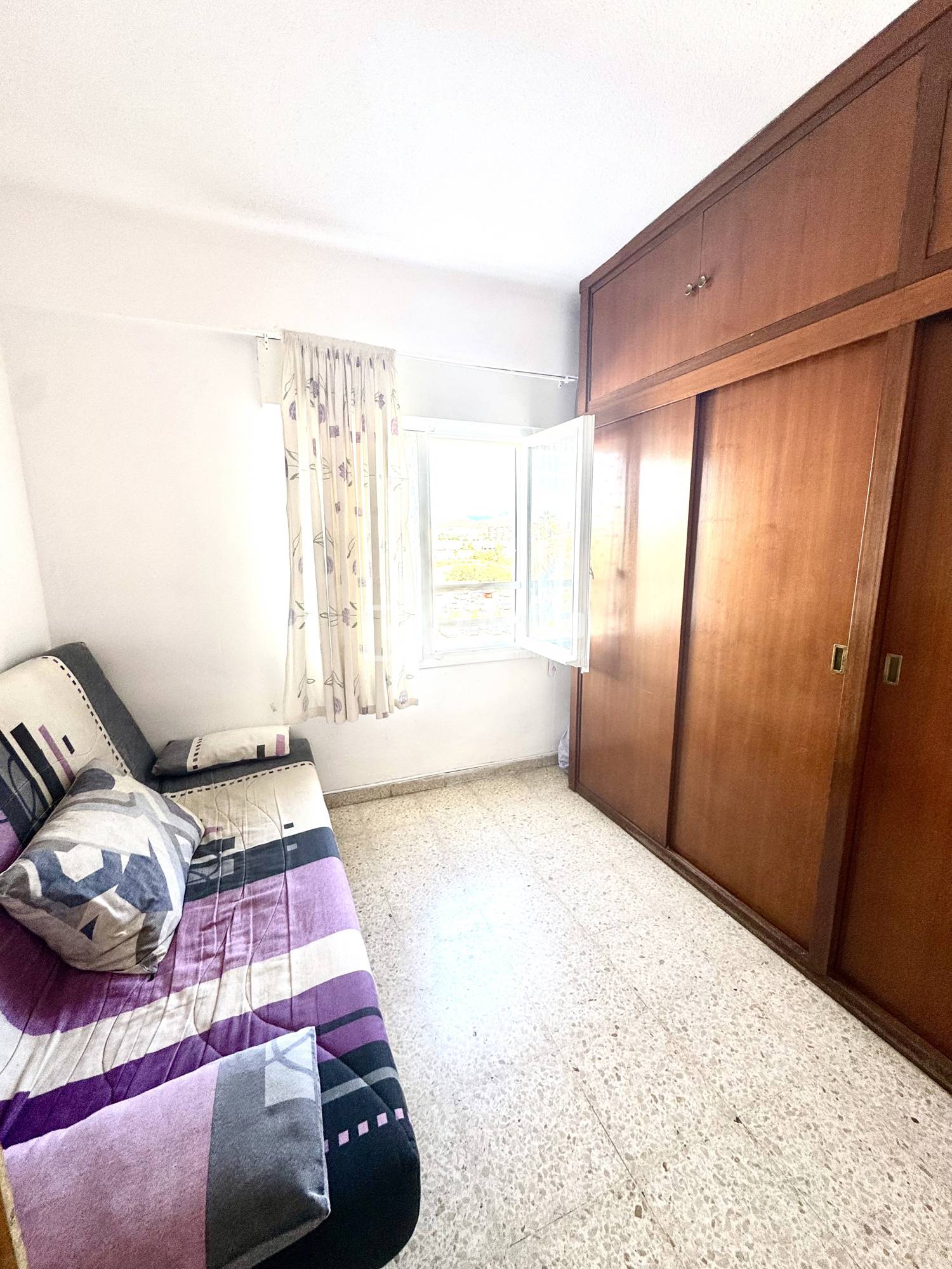 Piso en venta en avenida De Europa, Cruz De Humilladero, Málaga 10/21