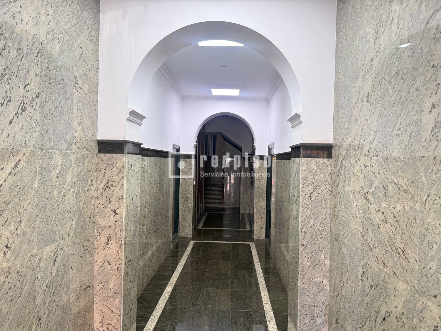 Piso en venta en ronda De Atocha, Madrid, Madrid 20/21