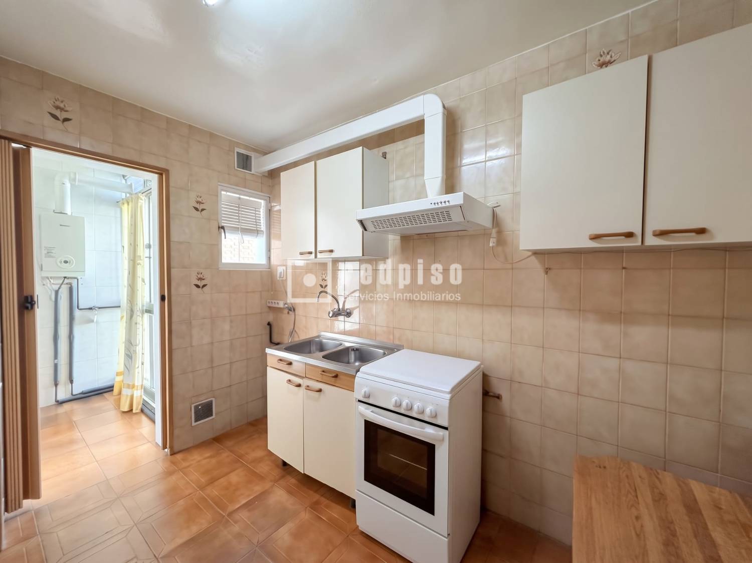 Piso en venta en  calle el Bierzo, Alcalá de Henares, Madrid  1/1