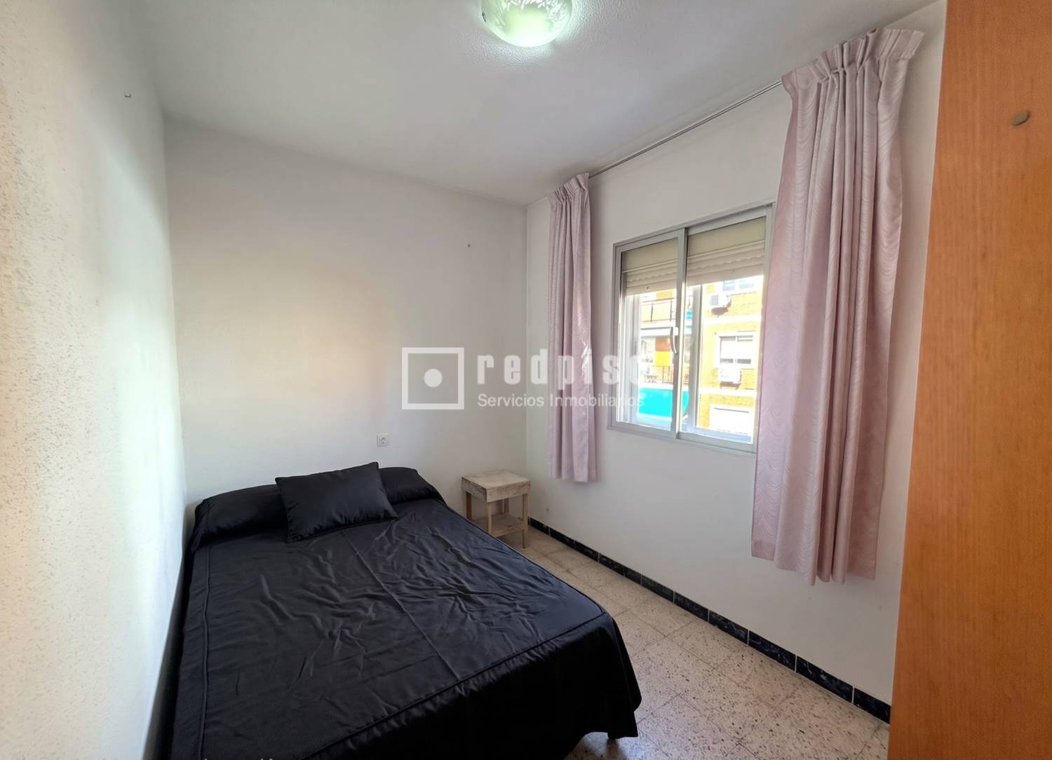 Piso en venta en calle El Bierzo, Alcalá De Henares, Madrid 8/15