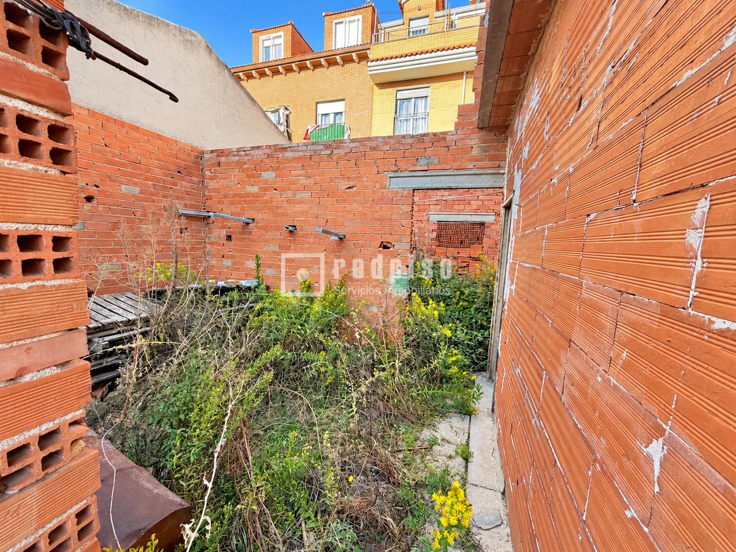 Casa en venta en  Alovera, Guadalajara  16/18