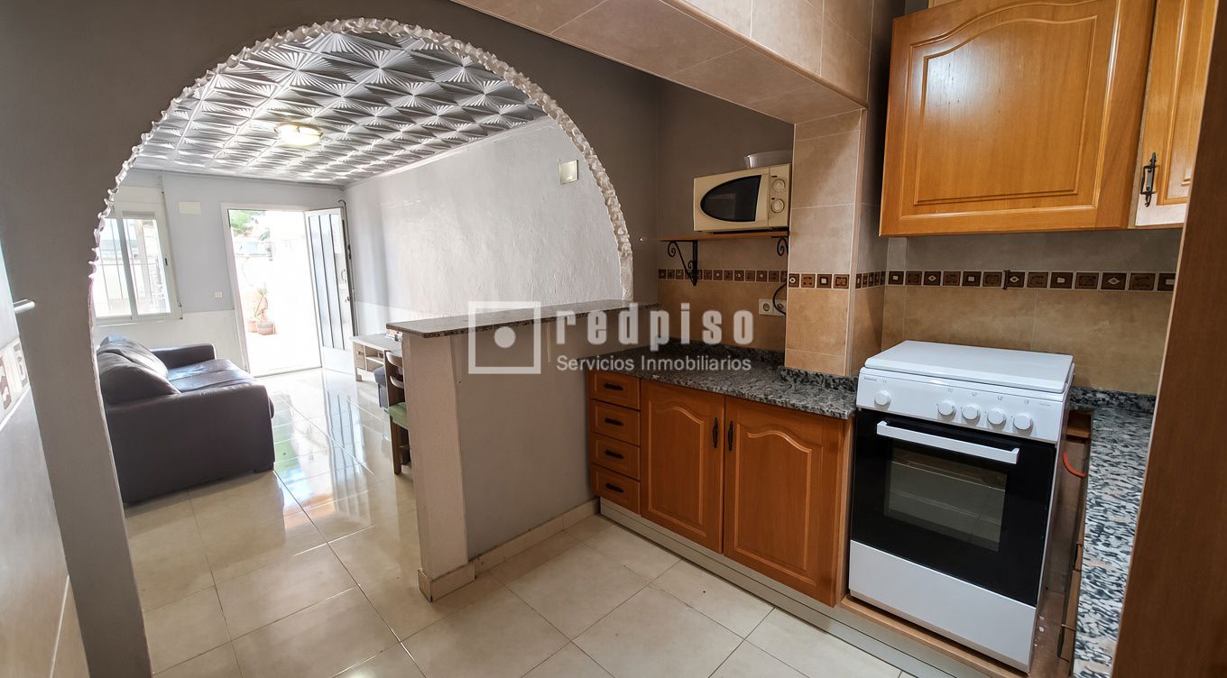 Casa en venta en calle Del Pino, Torrevieja, Alicante 16/27