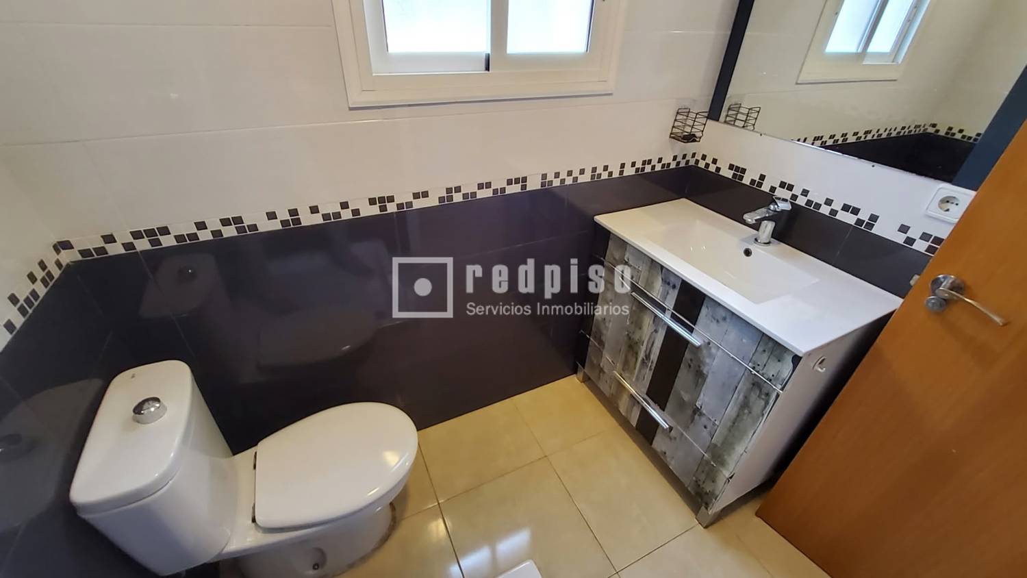 Casa en venta en calle Del Pino, Torrevieja, Alicante 26/27