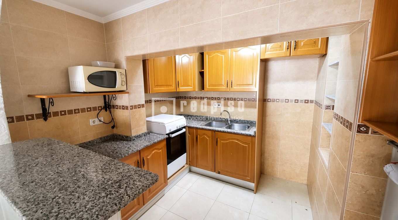 Casa en venta en calle Del Pino, Torrevieja, Alicante 12/27