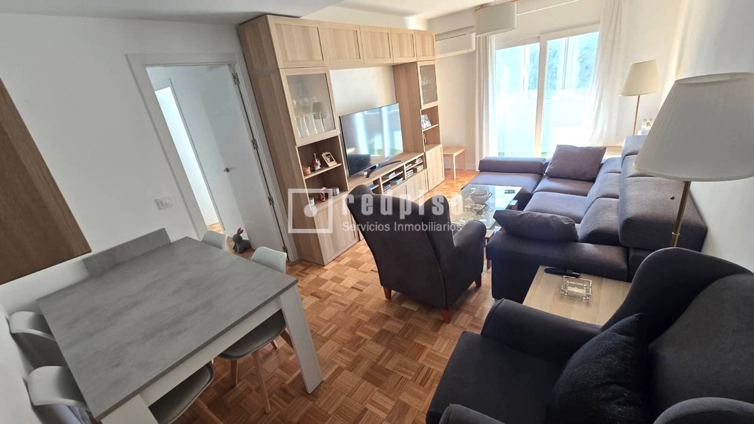 Piso en venta en Hortaleza, Madrid 2/18