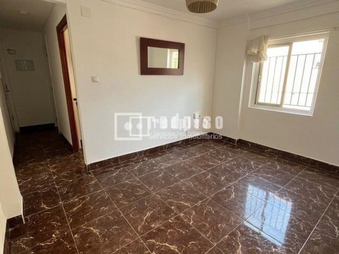 Piso en venta en calle Del Obispo Bartolomé Espejo, Málaga, Málaga 2/7