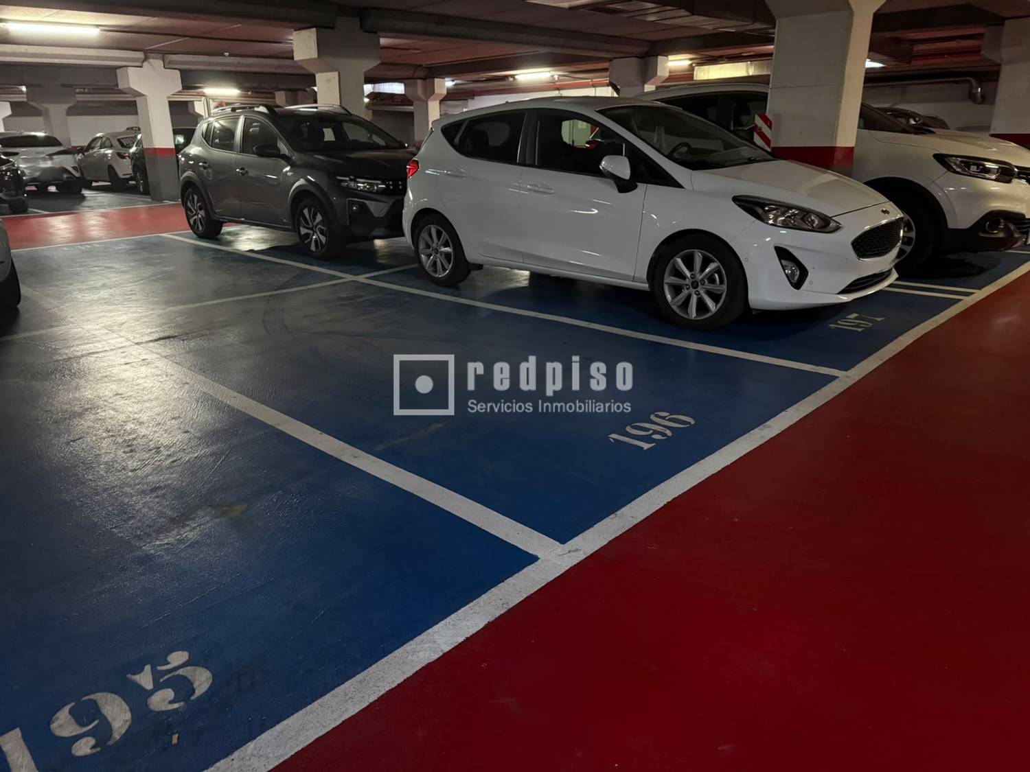 Garaje en venta en  calle de Galicia, Fuenlabrada, Madrid  1/1