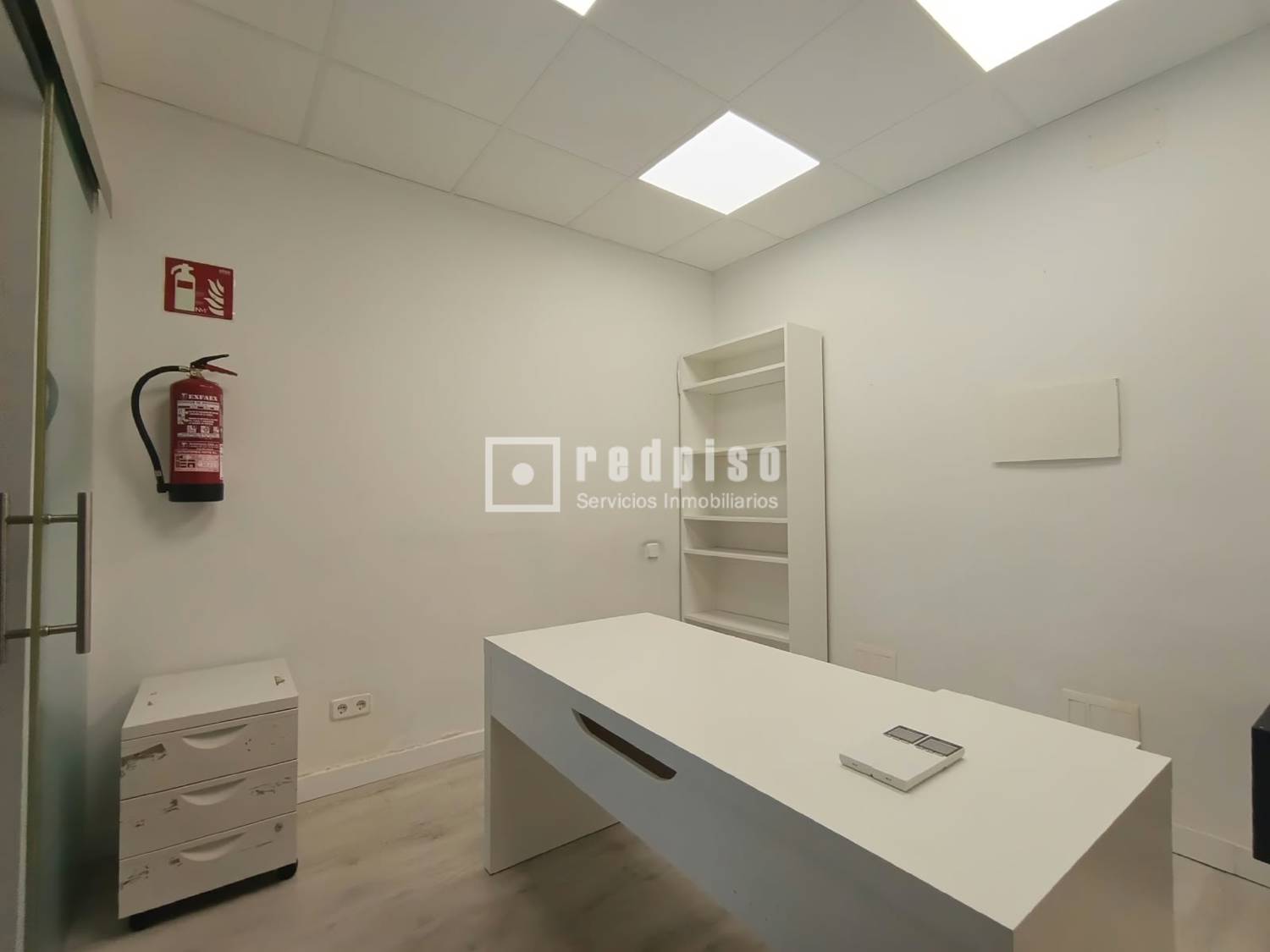 Local en venta en  Valdemoro, Madrid  17/21