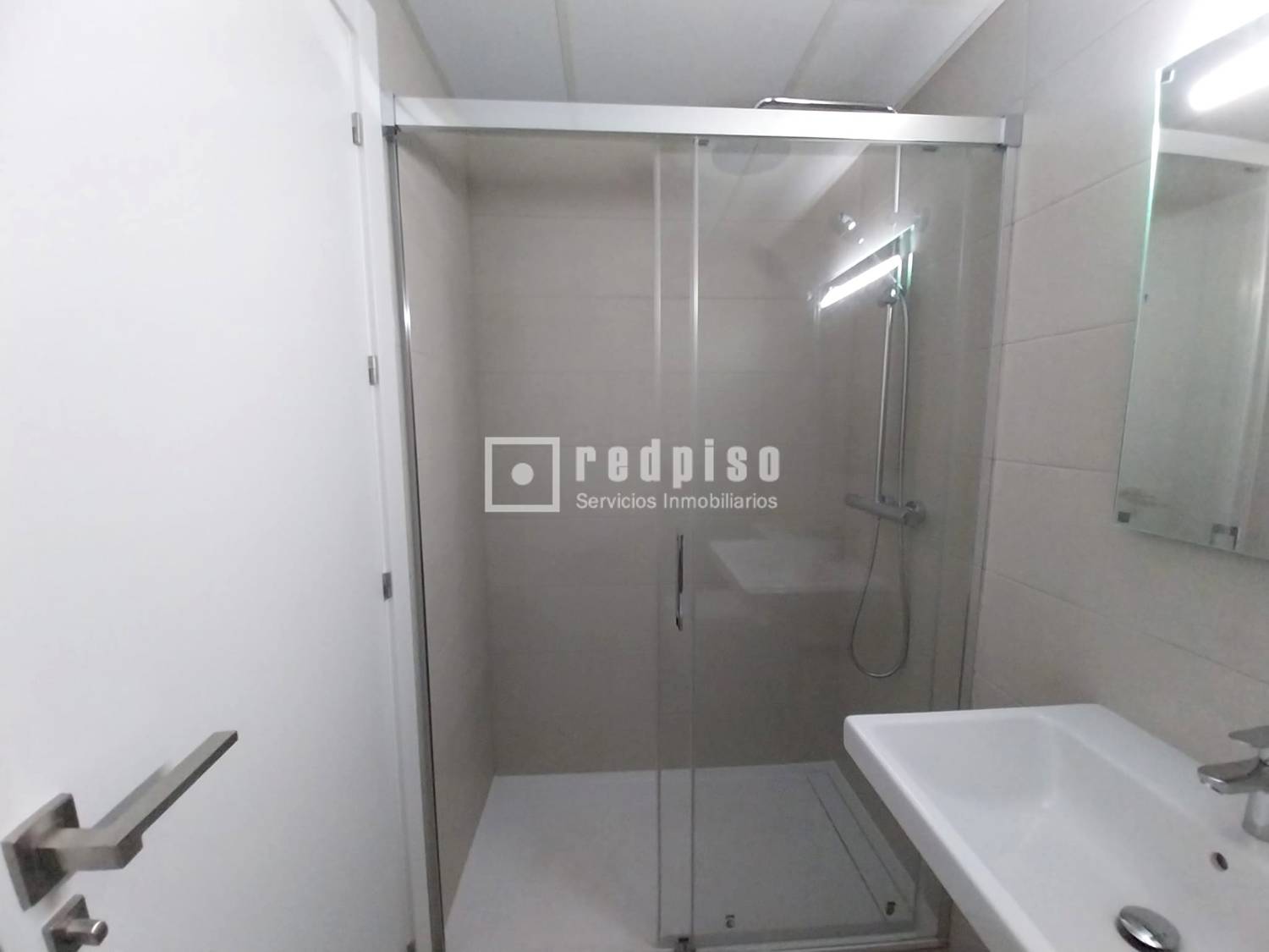 Piso en alquiler en  Rivas-Vaciamadrid, Madrid  13/21