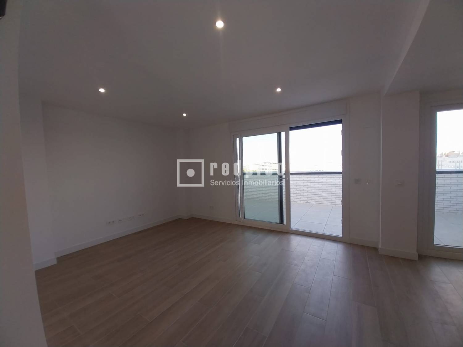 Piso en alquiler en  Rivas-Vaciamadrid, Madrid  7/21