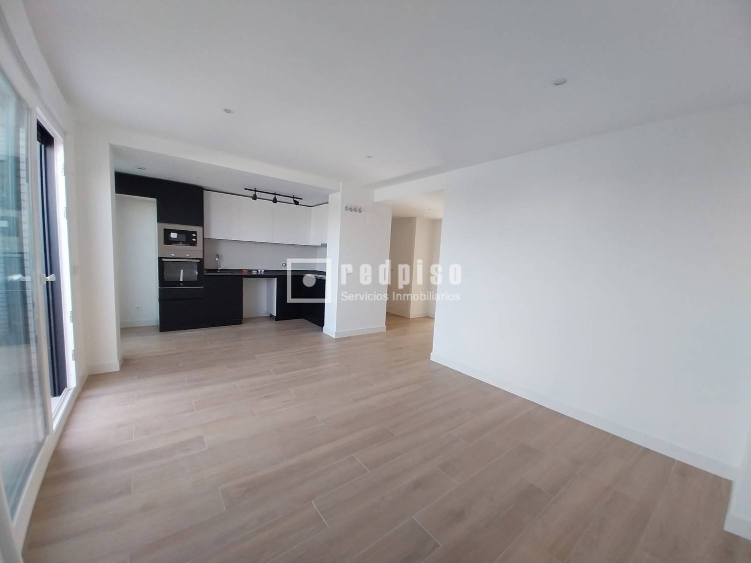 Piso en alquiler en  Rivas-Vaciamadrid, Madrid  8/21