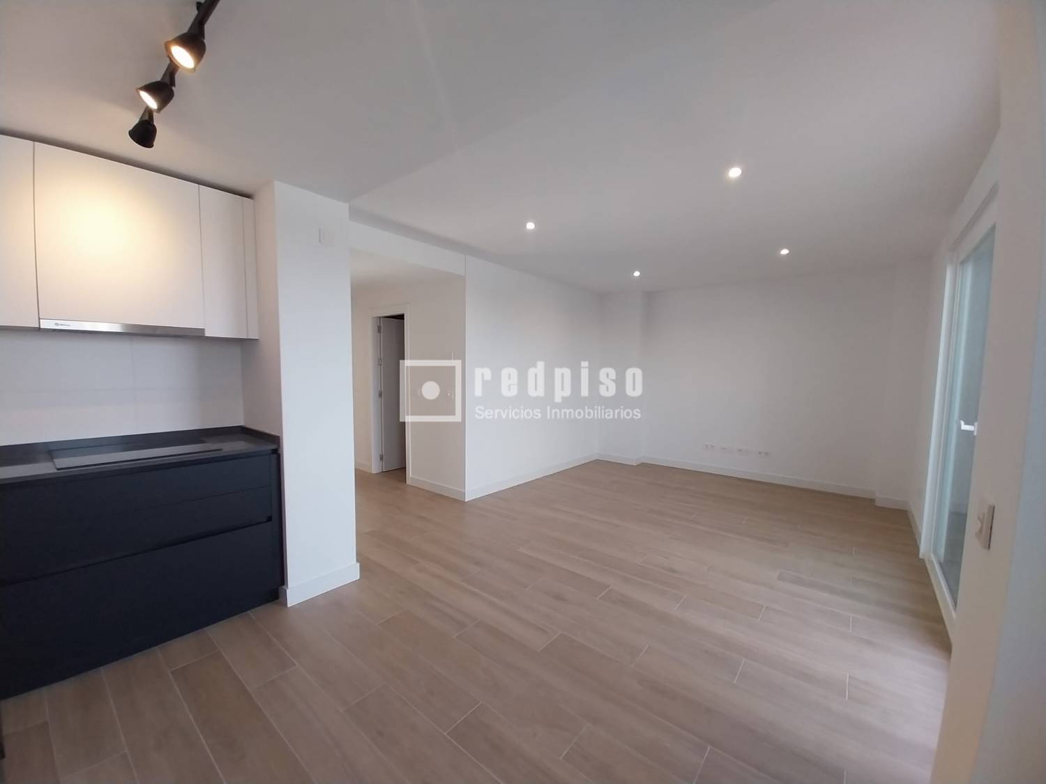 Piso en alquiler en  Rivas-Vaciamadrid, Madrid  6/21