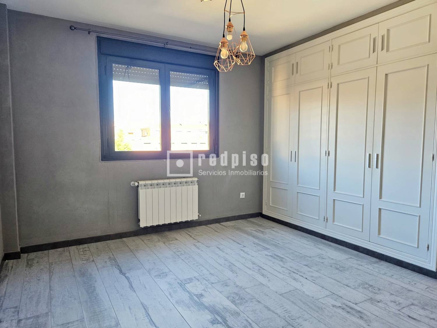 Piso en venta en  Illescas, Toledo  11/20