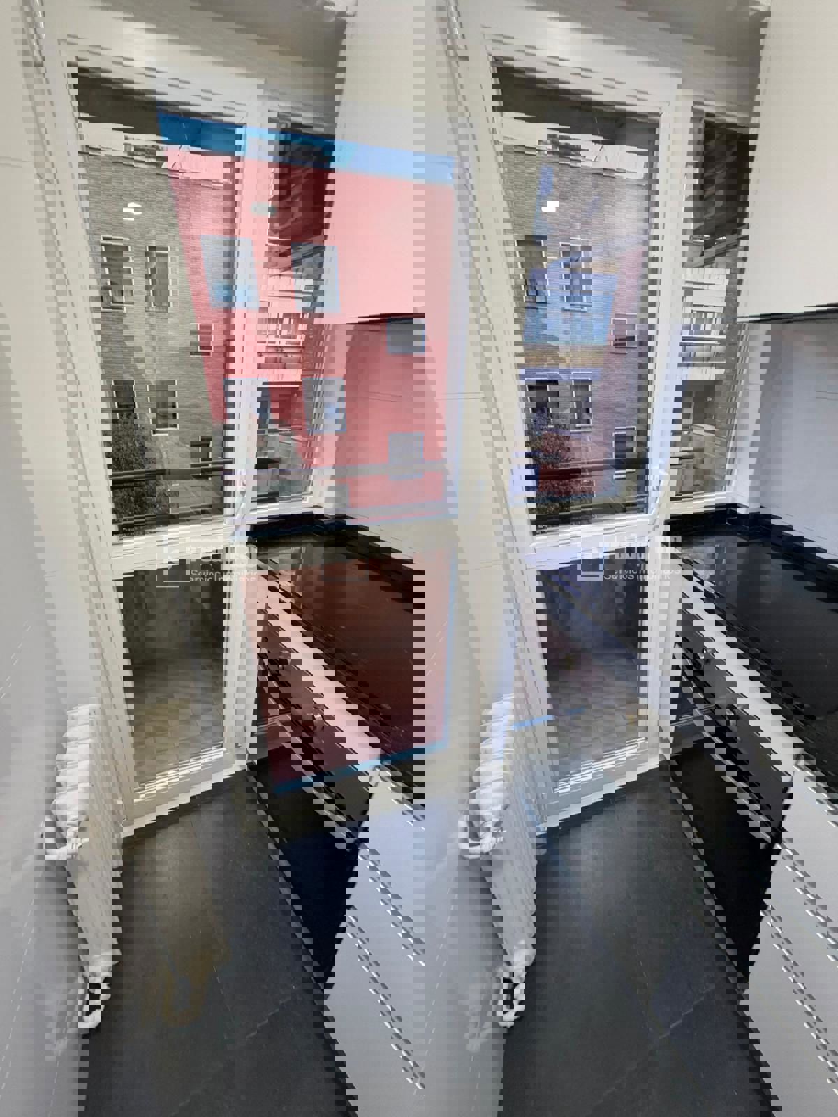 Piso en alquiler en calle De Martínez Izquierdo, Madrid, Madrid 12/18