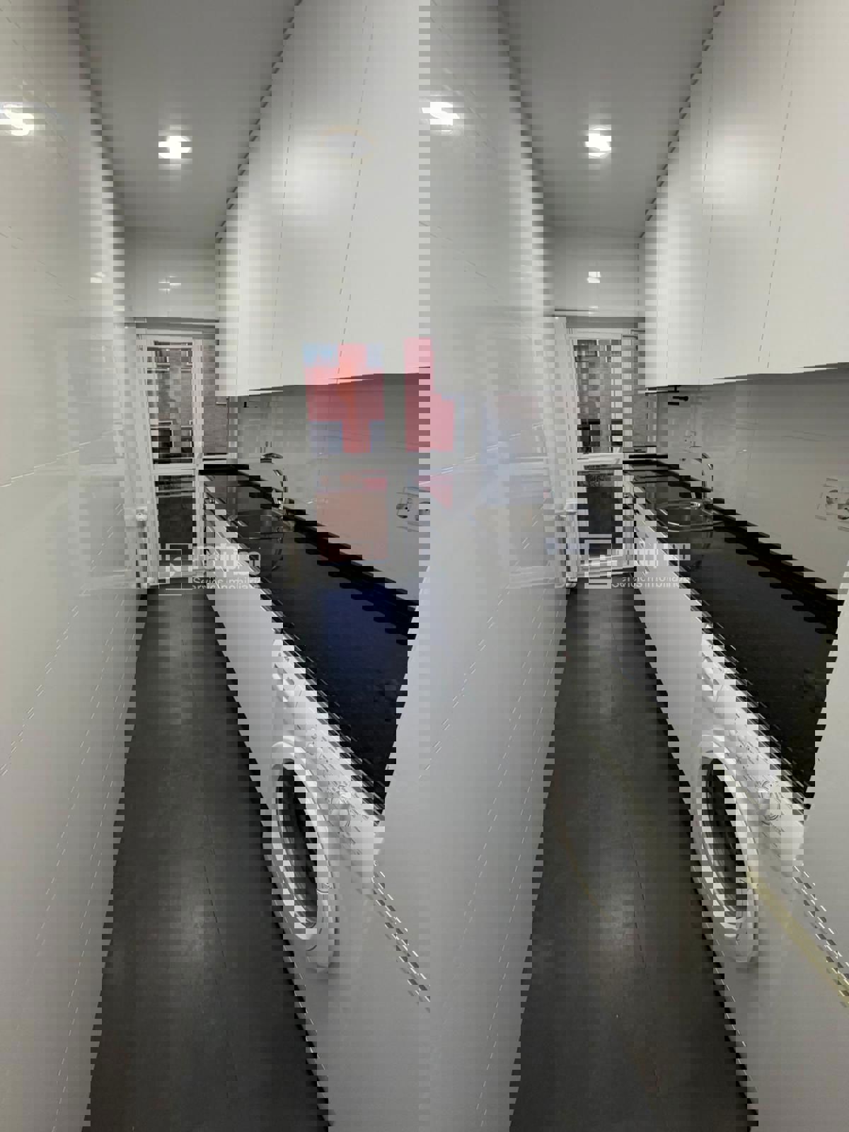 Piso en alquiler en calle De Martínez Izquierdo, Madrid, Madrid 11/18