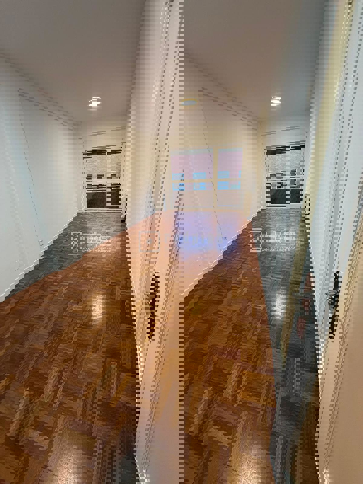 Piso en alquiler en calle De Martínez Izquierdo, Madrid, Madrid 2/18